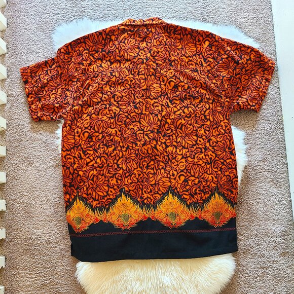 Y2K The Original Cascade Oversized Short Sleeve Button Down Shirt - Picture 2 of 4